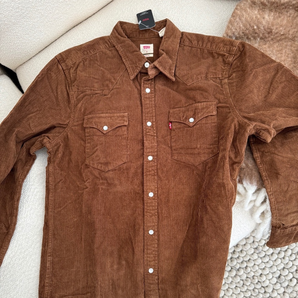 Levi’s Western style corduroy brown button down